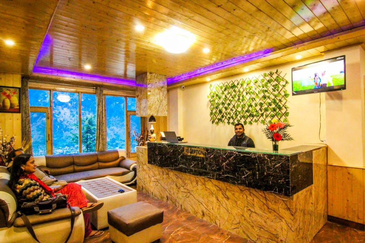 Highq Manali Hotel Esterno foto