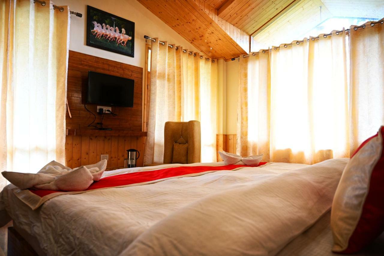 Highq Manali Hotel Esterno foto